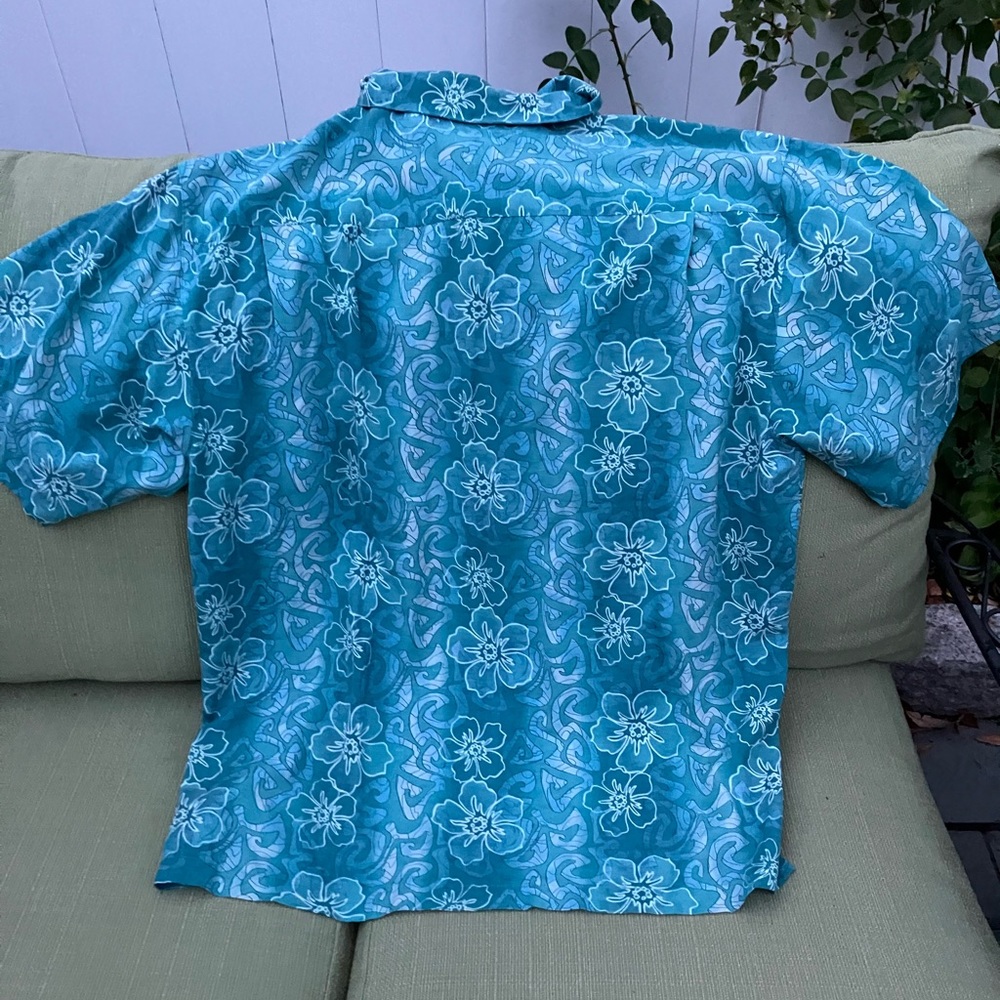 blue hawaiian short sleeve shirt - Picture 4 of 4